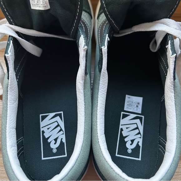 NIB Limited Edition Color Vans Old Skool - Picture 10 of 11